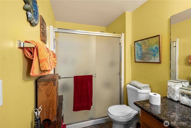 14435 Vail Cut Off Road SE, Rainier, WA 98576