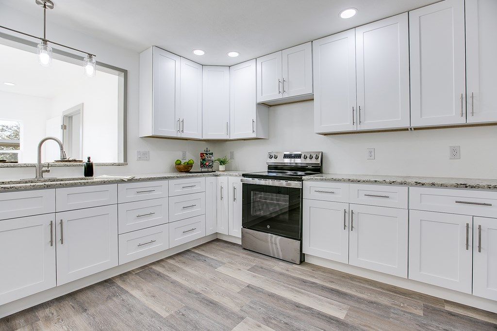 Image 12 of property listing at 11 Clark Dr, San Angelo, TX 76904