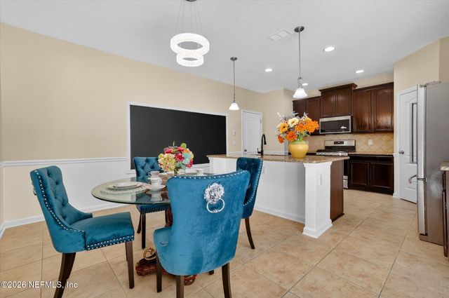 81 VESTAVIA Court, Jacksonville, FL 32081