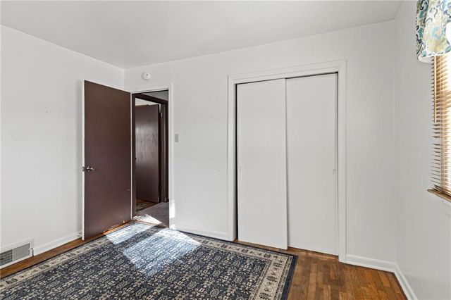 923 Kickapoo Street, Leavenworth, KS 66048