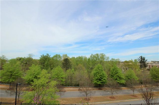 271 Northaven Avenue, Suwanee, GA 30024