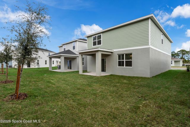 877 Castleford Avenue NE, Palm Bay, FL 32905