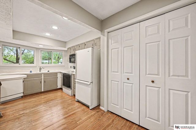 6708 S 139 Avenue Circle, Omaha, NE 68137