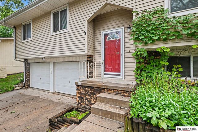 6708 S 139 Avenue Circle, Omaha, NE 68137