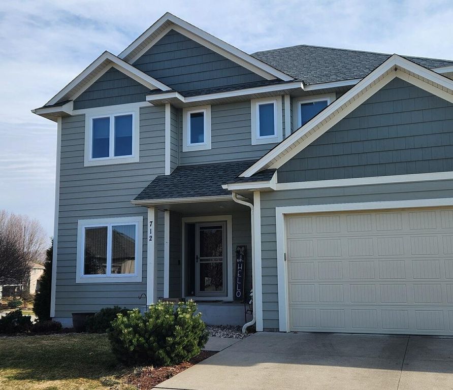 712 Heritage Trail NE, New Prague, MN 56071 — exterior