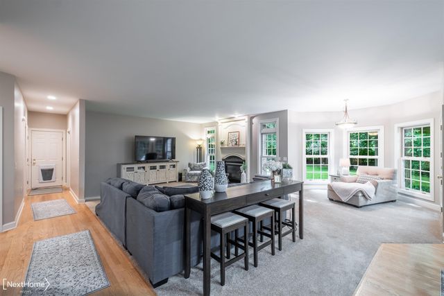 9185 N Island Drive, Flushing Twp, MI 48433