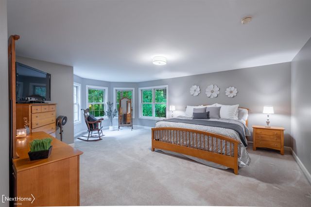 9185 N Island Drive, Flushing Twp, MI 48433