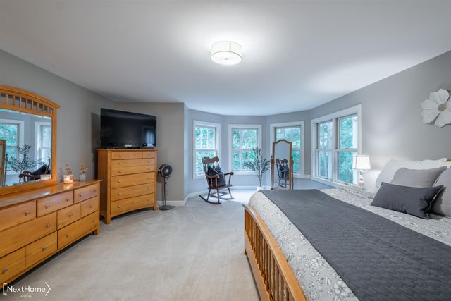 9185 N Island Drive, Flushing Twp, MI 48433