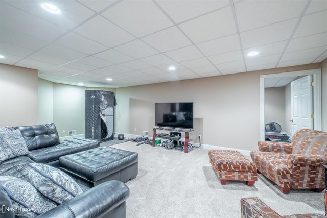 9185 N Island Drive, Flushing Twp, MI 48433