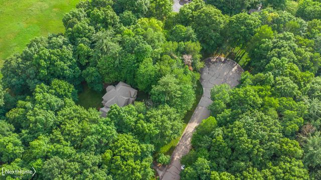 9185 N Island Drive, Flushing Twp, MI 48433