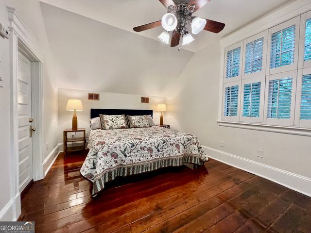 1067 Washington Avenue, Macon, GA 31201