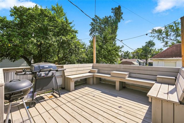 645 40th Street NE, Cedar Rapids, IA 52402