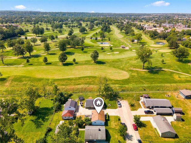 645 40th Street NE, Cedar Rapids, IA 52402