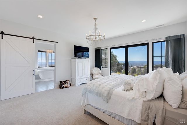 3724 Stanhope Ct, Santa Rosa, CA 95404