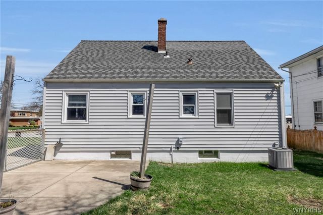 3006 Eggert Road, Tonawanda, NY 14150