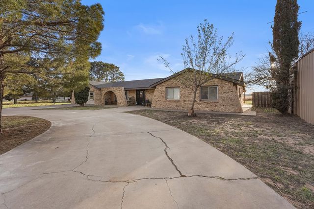 207 Providence Rd, Big Spring, TX 79720