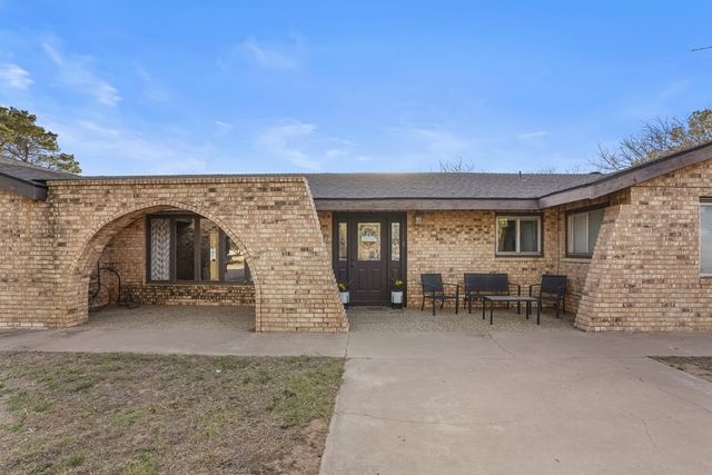 207 Providence Rd, Big Spring, TX 79720