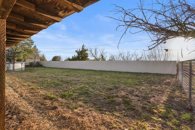 207 Providence Rd, Big Spring, TX 79720