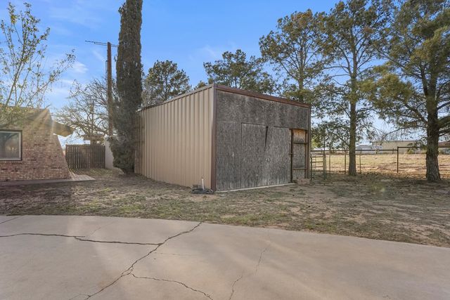 207 Providence Rd, Big Spring, TX 79720