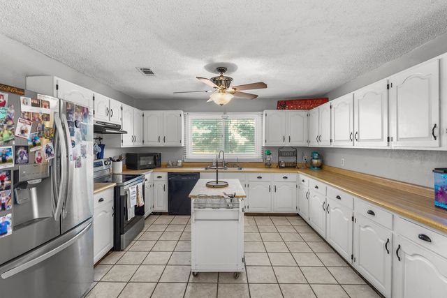 207 Providence Rd, Big Spring, TX 79720