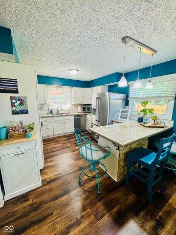 8422 Kankakee Court, Indianapolis, IN 46217