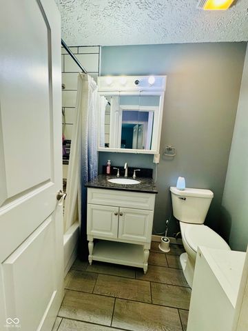 8422 Kankakee Court, Indianapolis, IN 46217