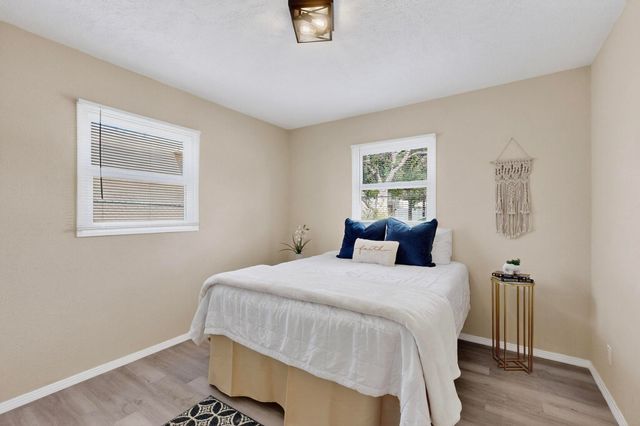 2805 Christine Street NE, Albuquerque, NM 87112