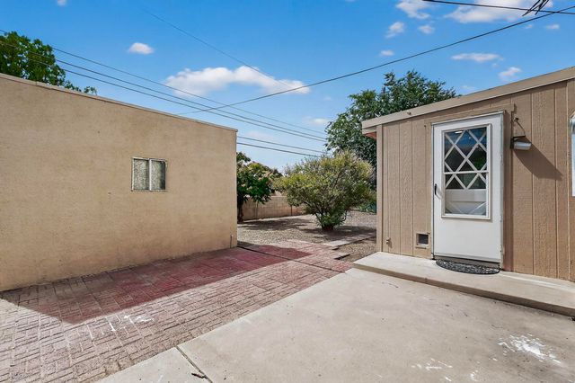 2805 Christine Street NE, Albuquerque, NM 87112