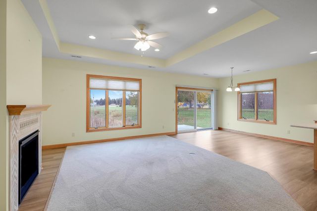 1286 Jefferson Court, Shakopee, MN 55379