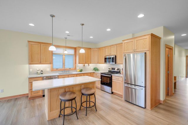 1286 Jefferson Court, Shakopee, MN 55379