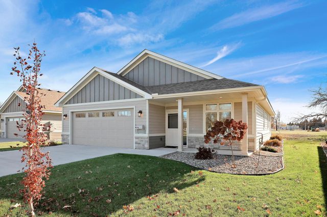 1286 Jefferson Court, Shakopee, MN 55379