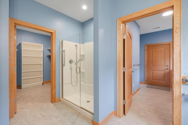 1286 Jefferson Court, Shakopee, MN 55379