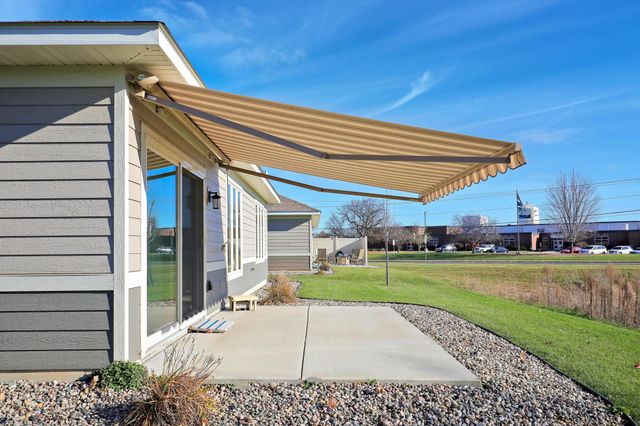 1286 Jefferson Court, Shakopee, MN 55379