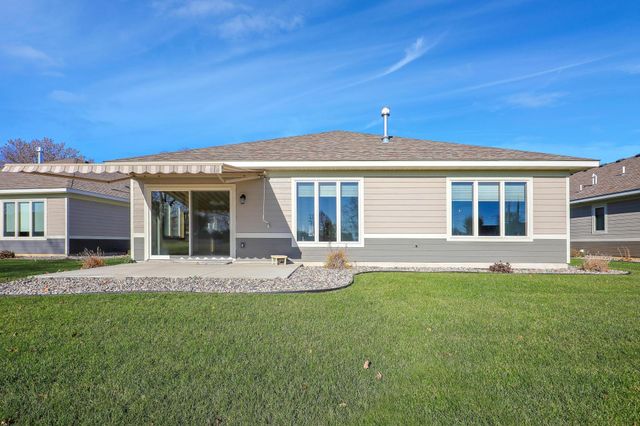 1286 Jefferson Court, Shakopee, MN 55379