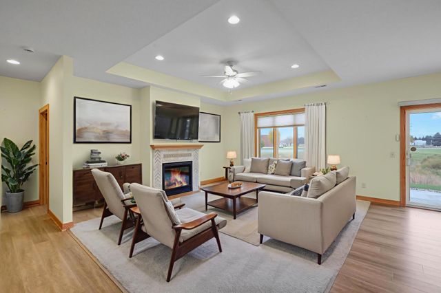 1286 Jefferson Court, Shakopee, MN 55379