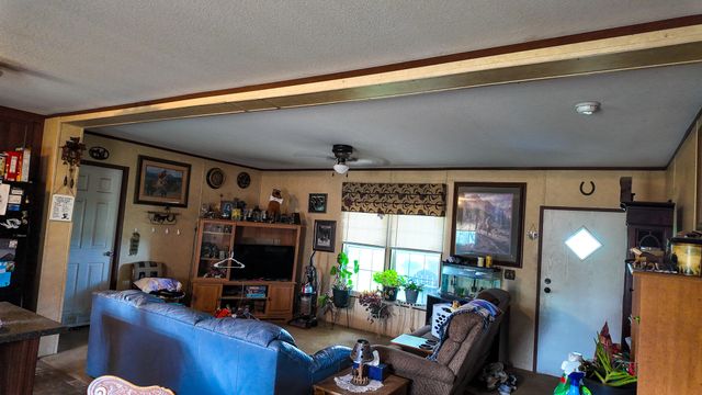 18080 County Road 361, Preston, MO 65732