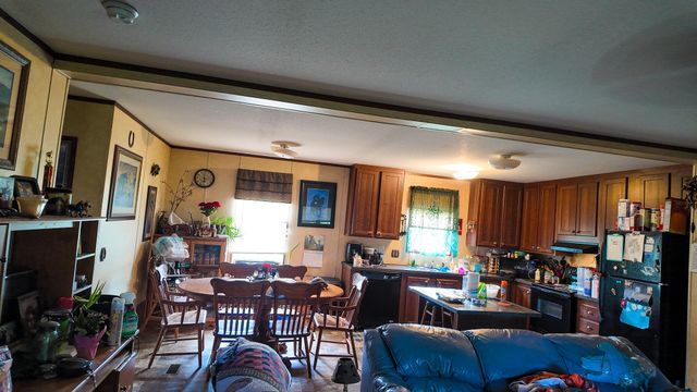 18080 County Road 361, Preston, MO 65732