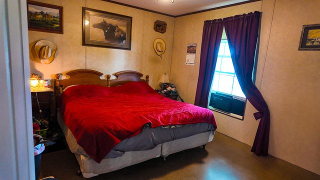 18080 County Road 361, Preston, MO 65732