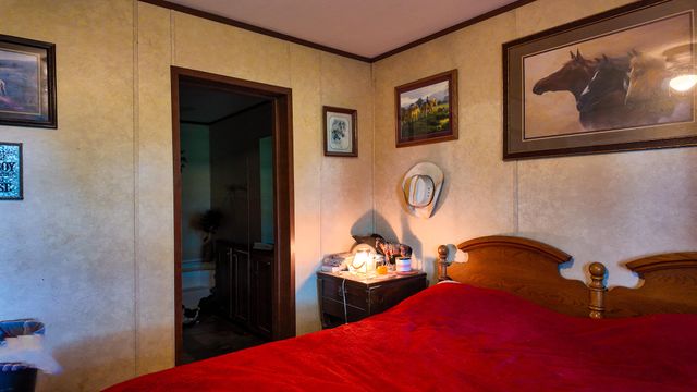 18080 County Road 361, Preston, MO 65732