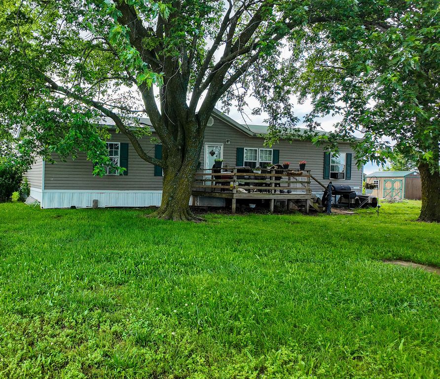 18080 County Road 361, Preston, MO 65732