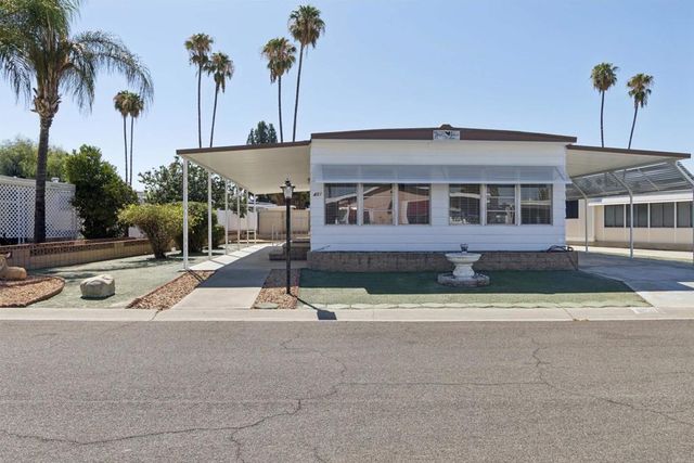 401 San Mateo Circle, Hemet, CA 92543
