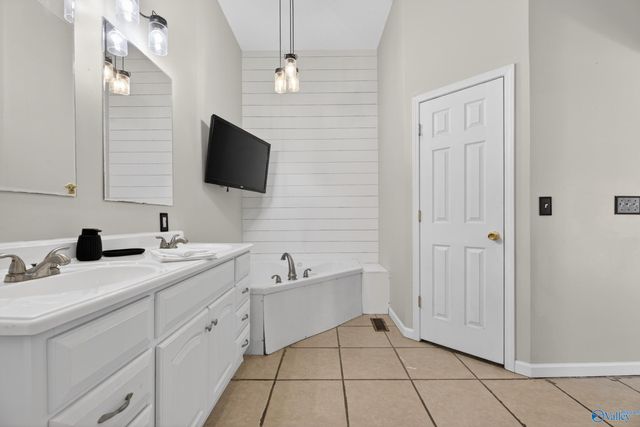 2547 Pinedale Drive, Southside, AL 35907