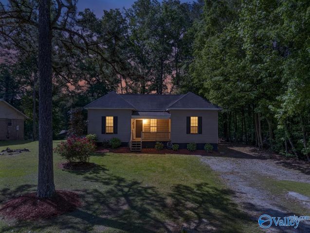 2547 Pinedale Drive, Southside, AL 35907