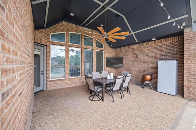 24611 Waterstone Estates Circle S, Tomball, TX 77375