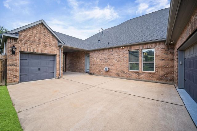 24611 Waterstone Estates Circle S, Tomball, TX 77375