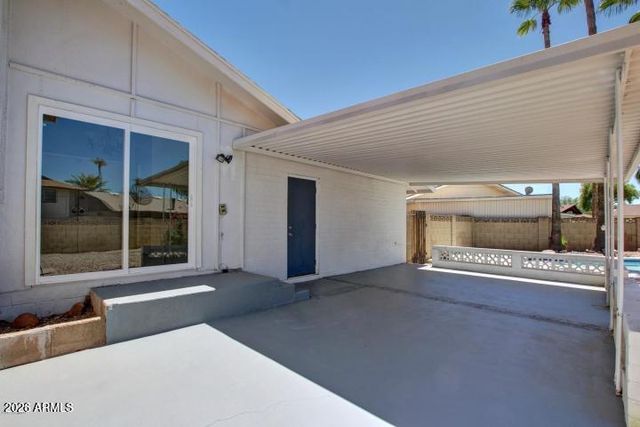 417 E GREENWAY Drive, Tempe, AZ 85282