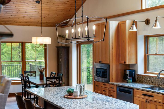 1303 Birch Park Road, Saint Joseph Twp, WI 54082