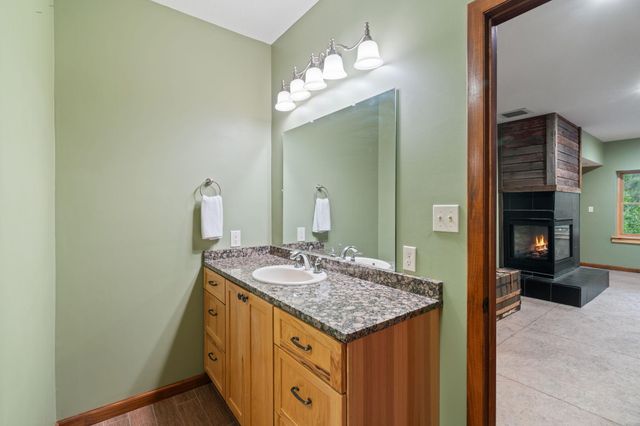 1303 Birch Park Road, Saint Joseph Twp, WI 54082