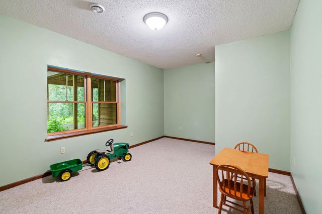 1303 Birch Park Road, Saint Joseph Twp, WI 54082