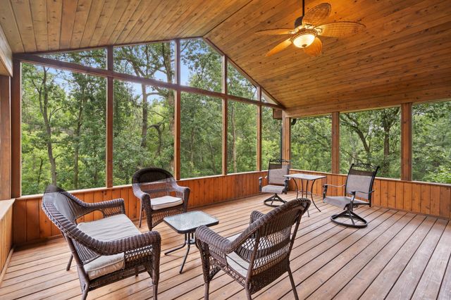 1303 Birch Park Road, Saint Joseph Twp, WI 54082